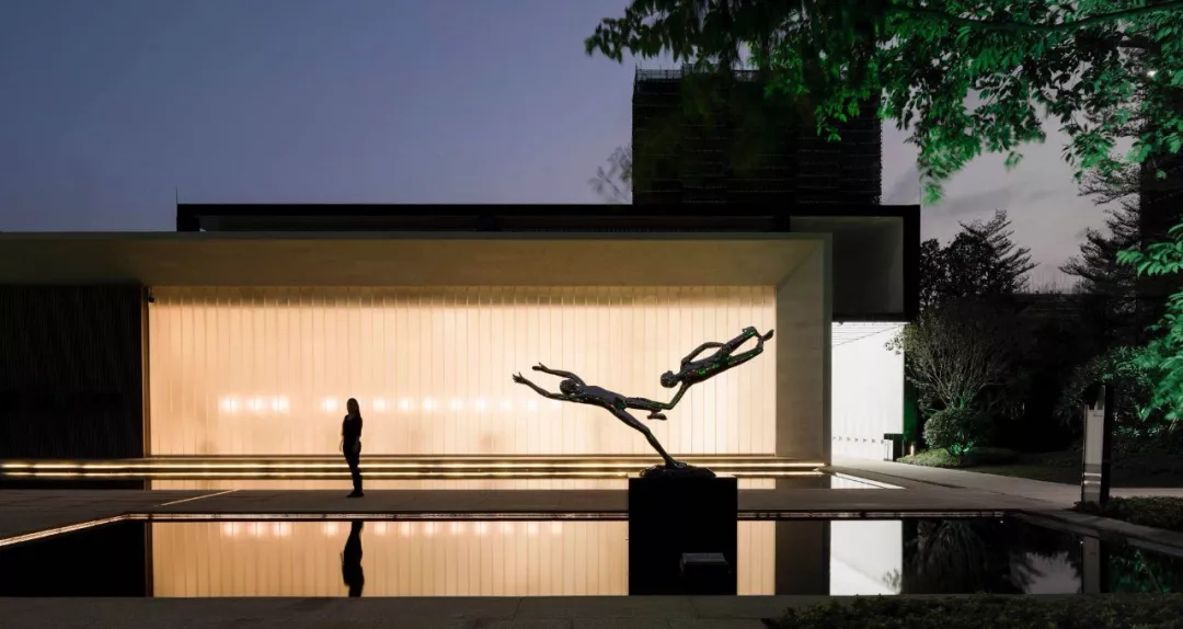 1569479696(1).jpg 1569479696(1).jpg